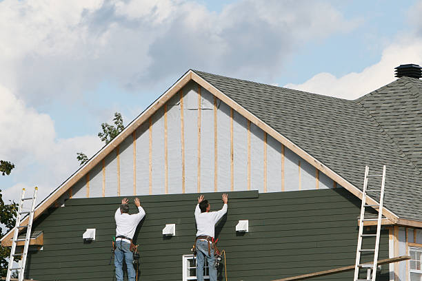 Professional Siding Repair technician working in Woodland, PA